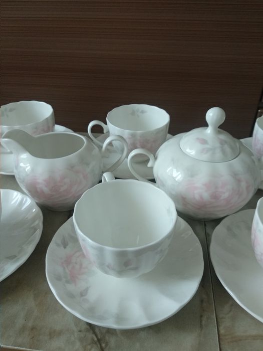 Продам чайный сервиз