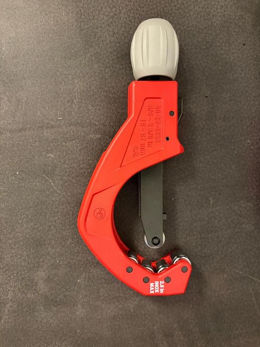 Milwaukee cuțit țevi inox