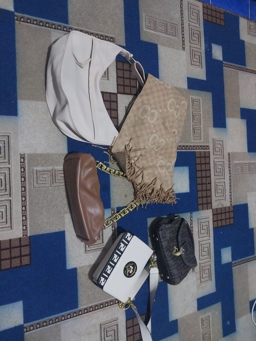 Сумки все стоит 5000 для девушек сост идеал