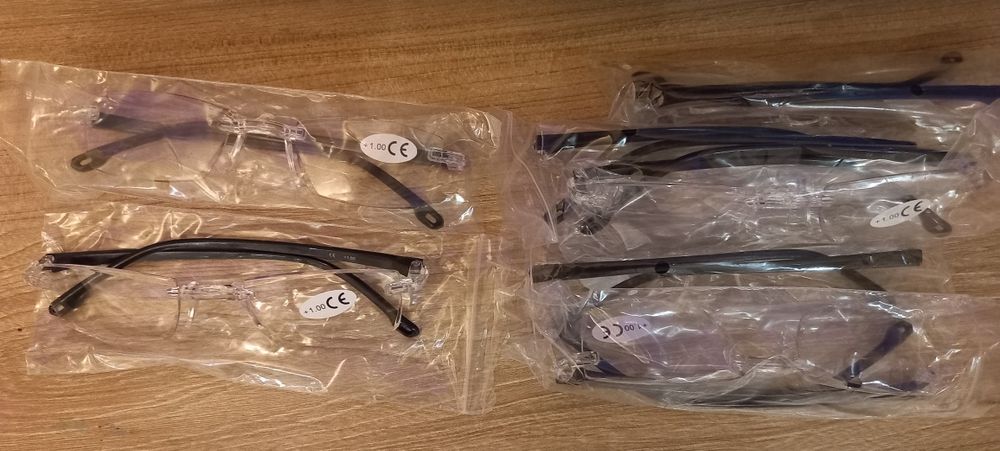 Продам очки +1 для зрения