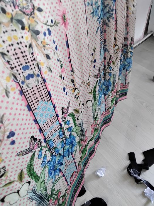 Rochiță superbă  lucrata în India