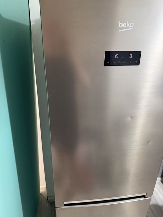 Frigider Beko , No Frost, Super Pret