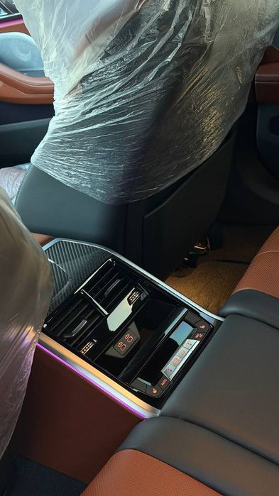 Bmw M850i Full option 2025