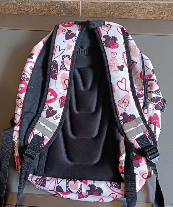 Ghiozdan, rucsac, caiete