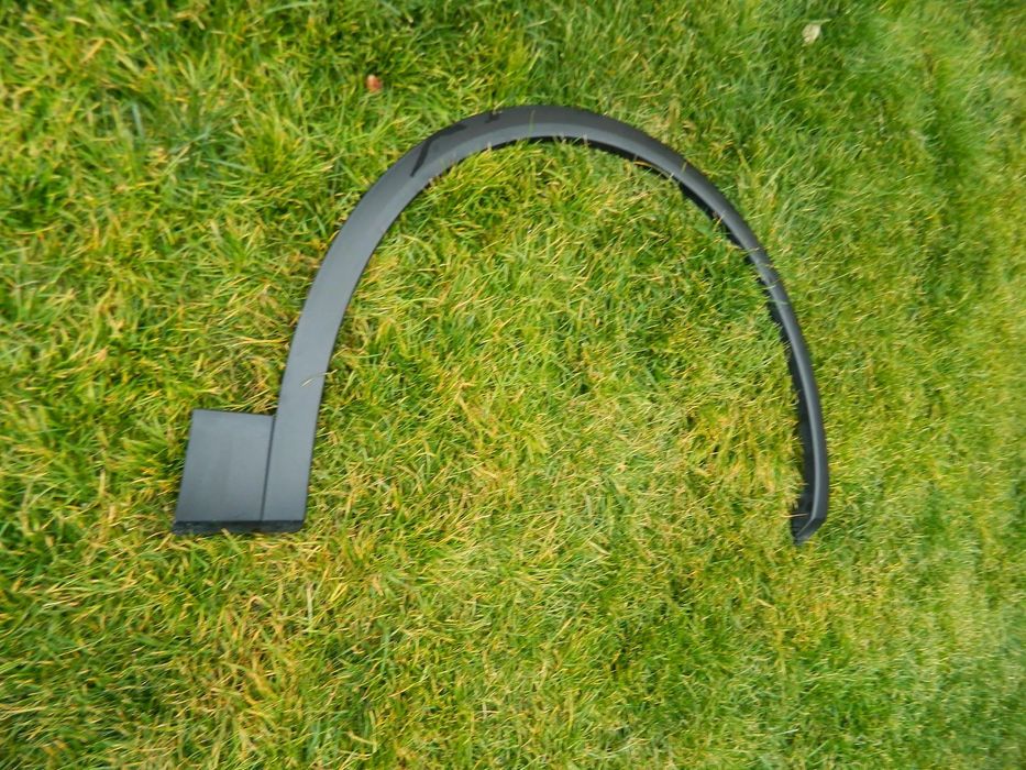 Bandou ornament aripa dreapta fata  Audi Q5 S Line Facelift model 2020-2023 cod 80A853718J