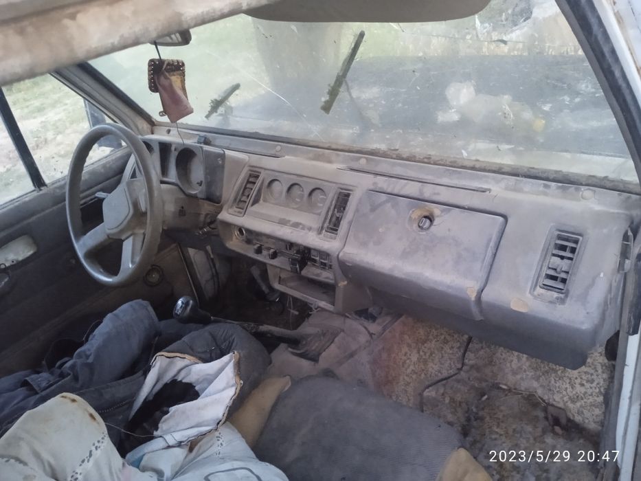 Исузу трупер с двигателям Мерседес 602