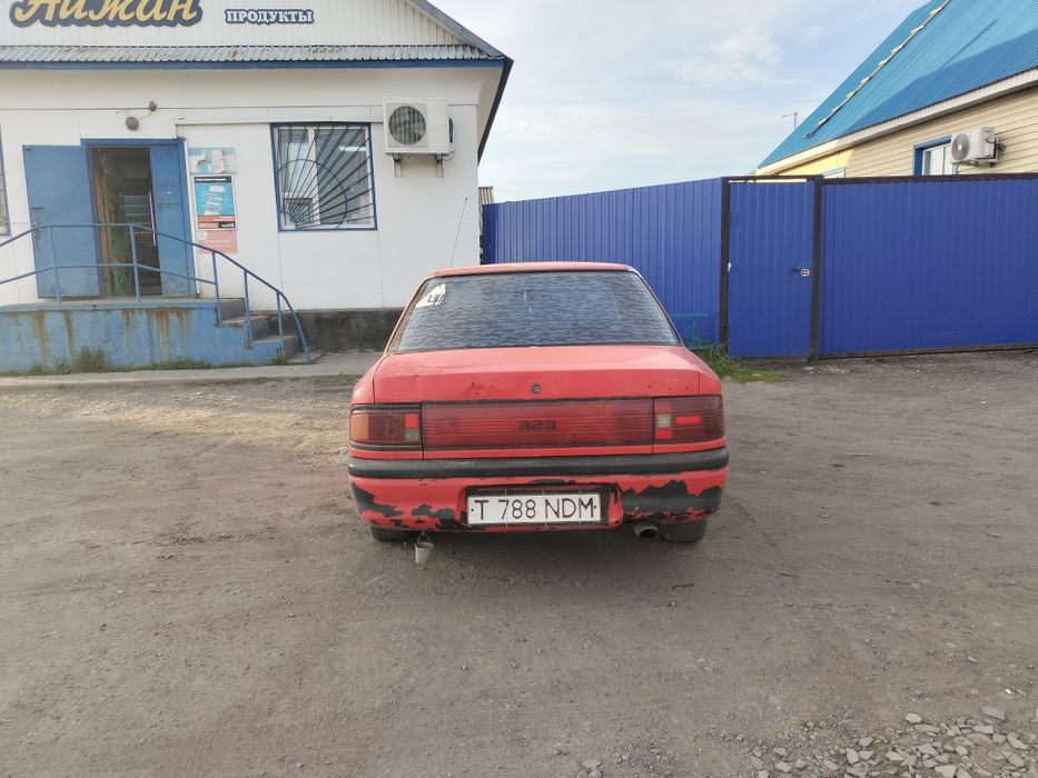 Mazda 323bg 1.3l