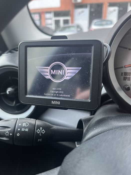 Mini Cooper 1.6 D 109 коня