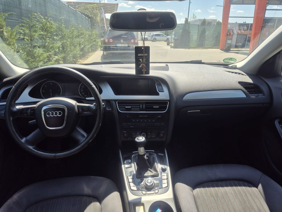Vănd Audi A4 B8 2009