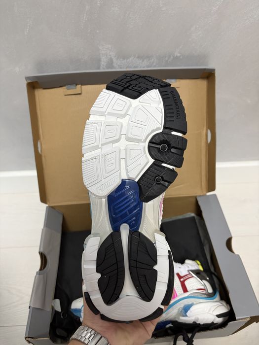 Balenciaga Runner