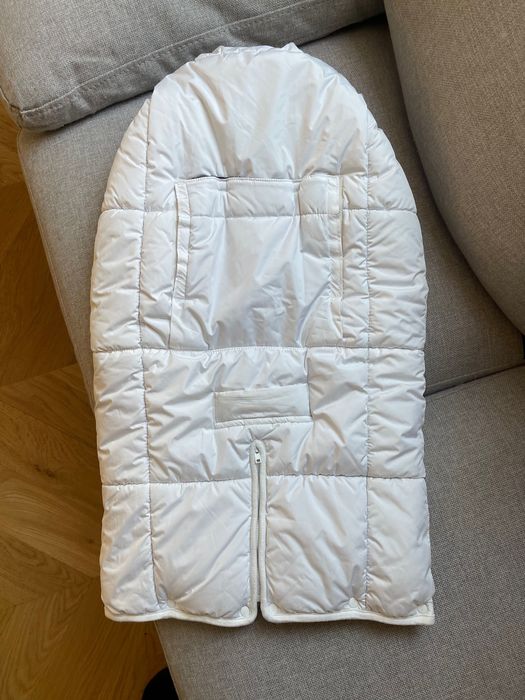 plic de iarnă castel roșu Red castle