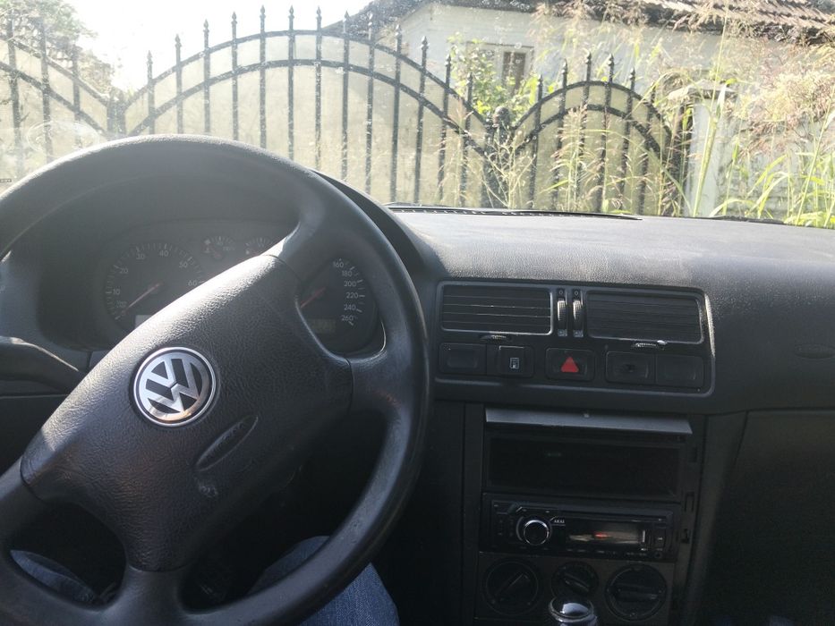 Vând Volkswagen Bora 1.6+GPL OMOLOGAT