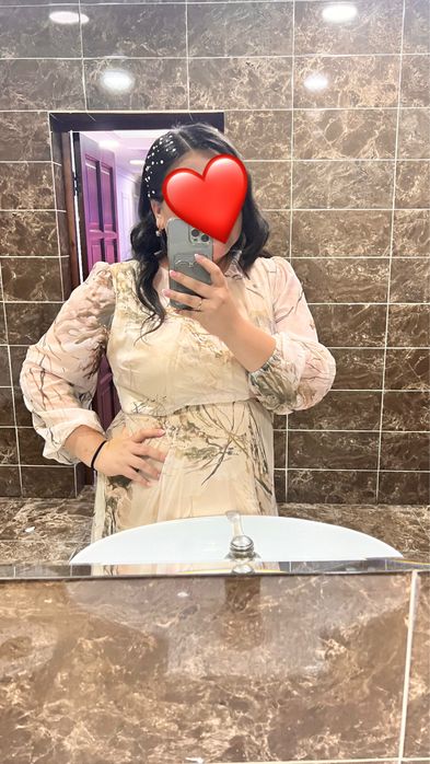 Продам платье 48 размер