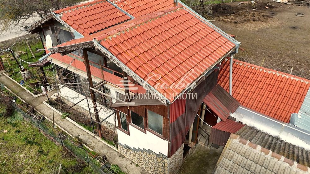 Продава се Къща в с. Златна нива, Област Шумен - 80 кв.м за 631 €/кв.м - Снимка #1