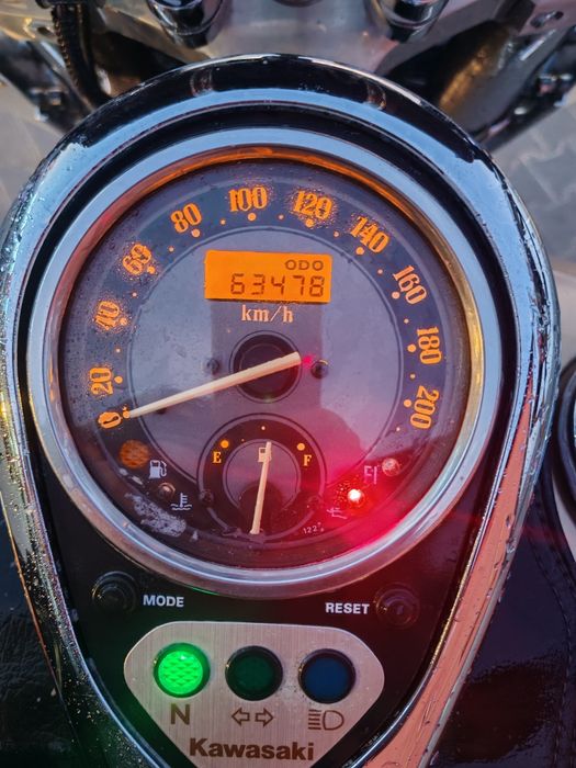 Vand Kawasaki Vulcan 1500 Nomad 2002