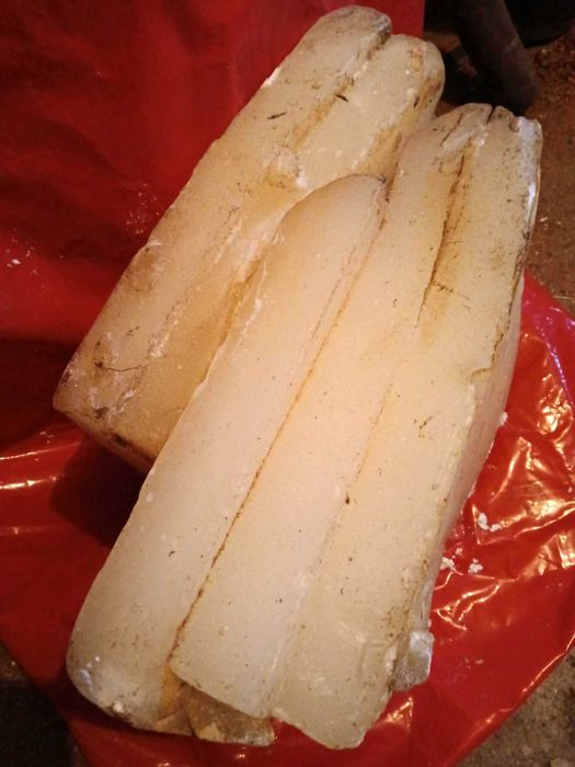 Парафин, материал за свещи гр. Берковица • OLX.bg