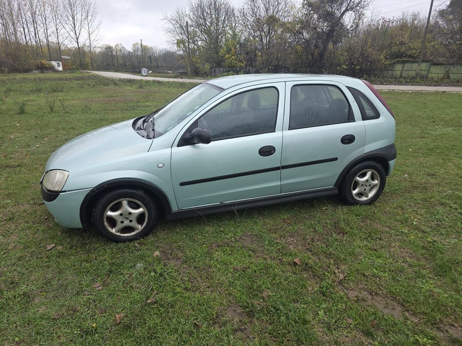 Opel Corsa C 1.0 на части