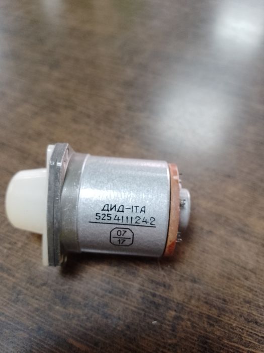 Двигатель Сельсин ДИД-1ТА, тетрод 6П36С