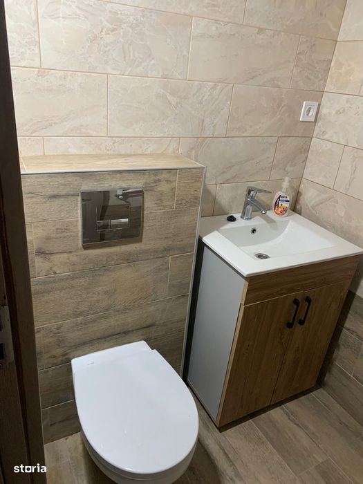 Apartament 3 camere , 2 băi , finisat modern + garaj - zona Scala