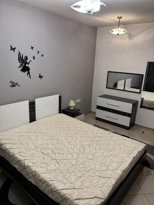 Дава се под наем Двустаен апартамент в Пловдив, Център - 60 кв.м за 500 € - Снимка #3