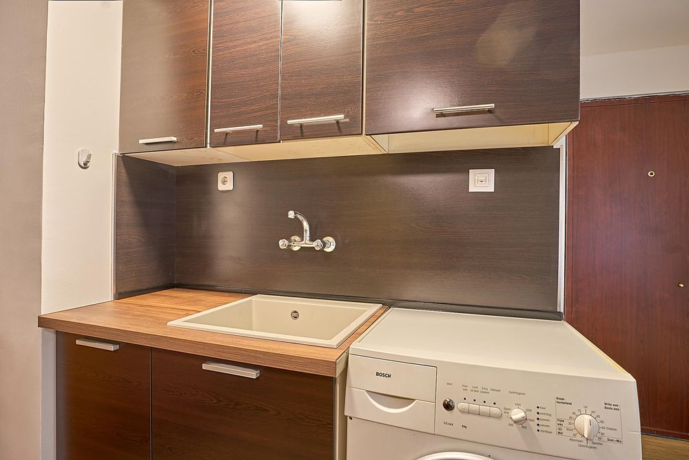 Дава се под наем Едностаен апартамент в Пловдив, Център - 35 кв.м за 306 € - Снимка #3