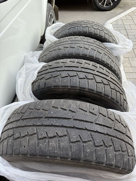 Шины зимние 265/60/18