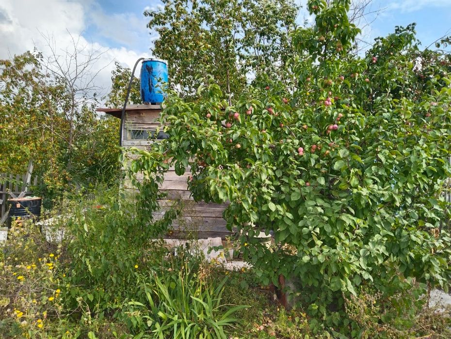 Продаю дачу на правом берегу