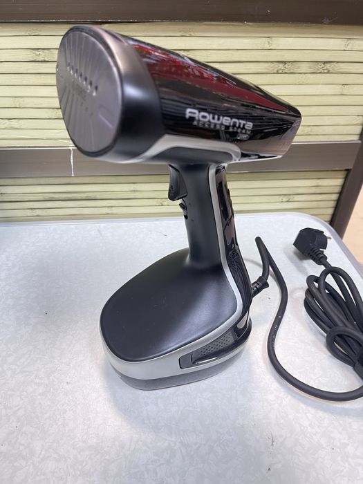 Вертикална ютия Rowenta DR8270