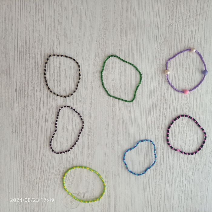 Продам украшения из бисера