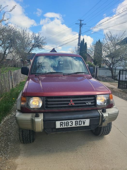 Mitubishi shogun 3.0 benzină manual
