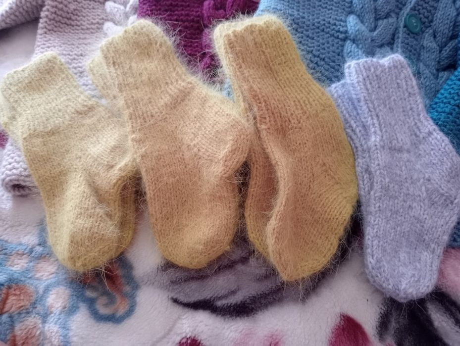 Вязаные кофточки с капюшоном