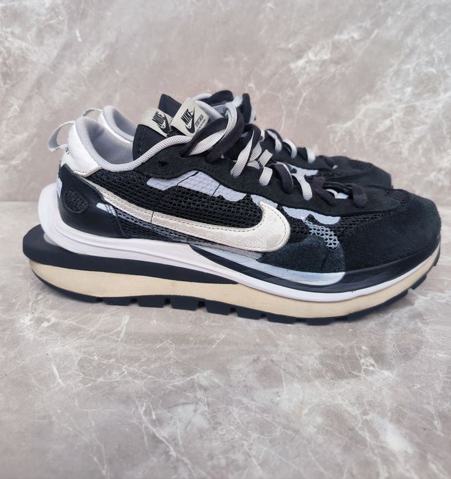 Nike Sacai Vaporwaffle Black White номер 42,5