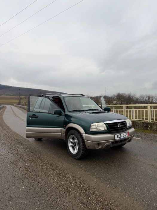 Suzuki Grand Vitara 2.0