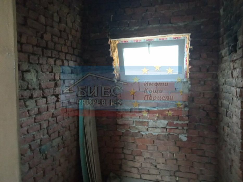 Къща в с. Равнище