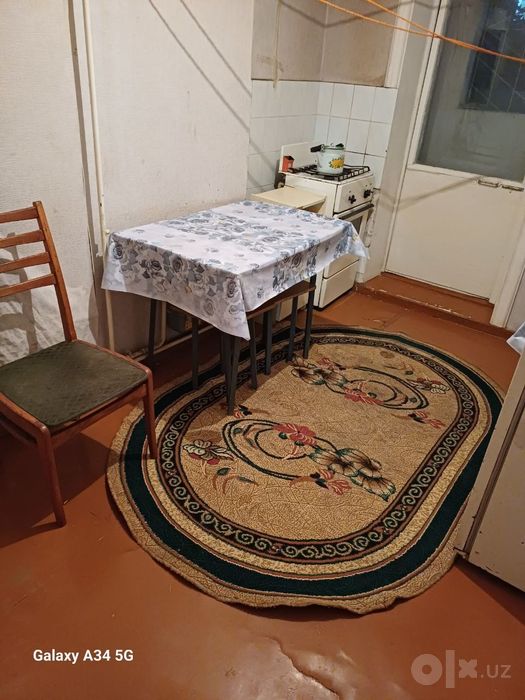 Сдается 2 ком кв 2 этаж ДСК 200доллар