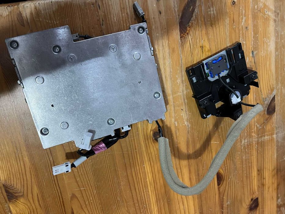 unitate gps si modul navigatie Toyota Hilux 2019 +