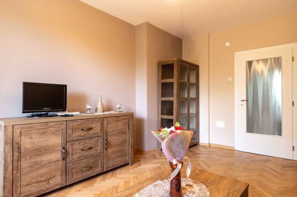 Продава се Тристаен апартамент в София, Кръстова вада - 101 кв.м за 1773 €/кв.м - Снимка #12