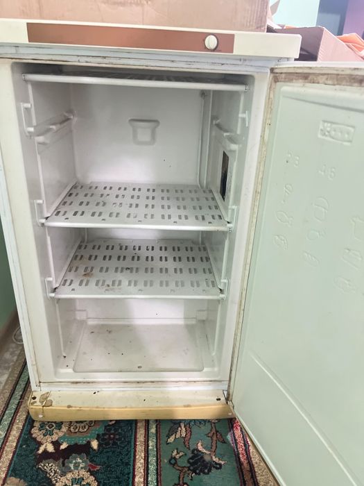 Продается холодильник