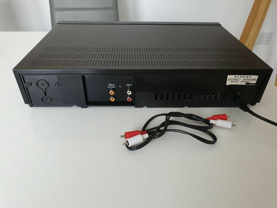 Philips CD472 stare foarte buna