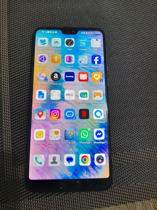 Vând Huawei p20 pro