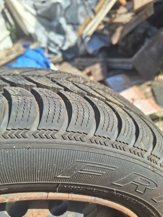 Нови зимни гуми с джанти