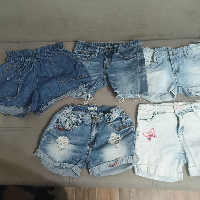 Джинсы и шорты на девочек
