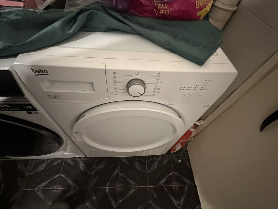 Продавам сушилня BEKO
