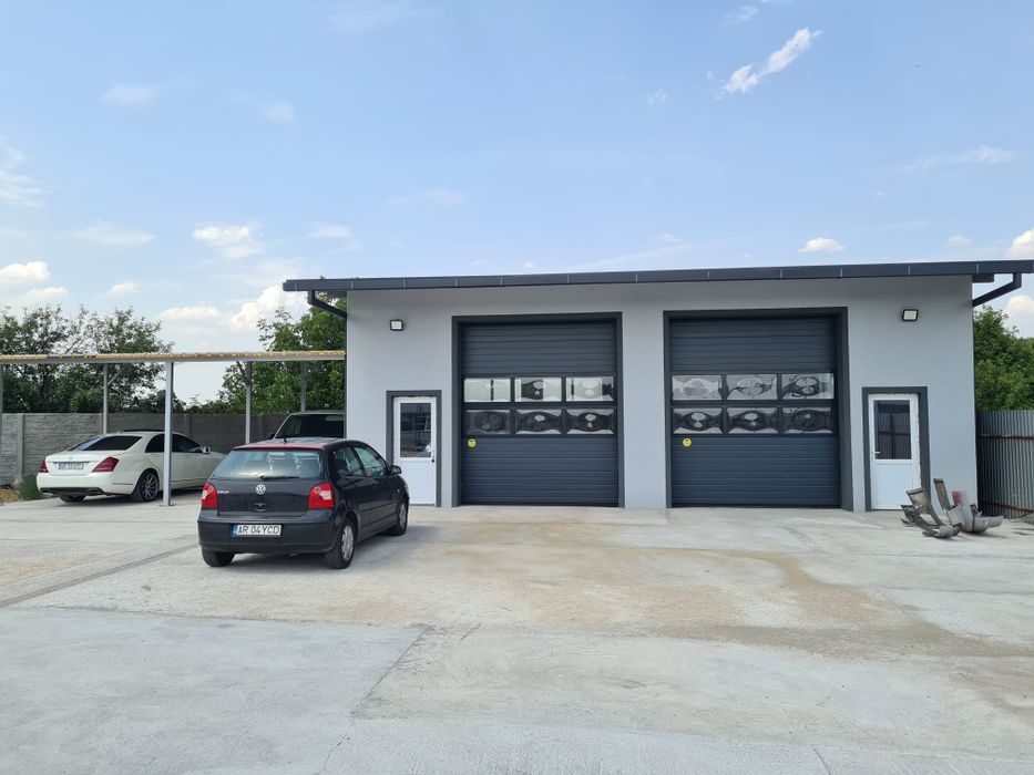 închiriez hala 110 mp str Eftimie Murgu atelier auto cf