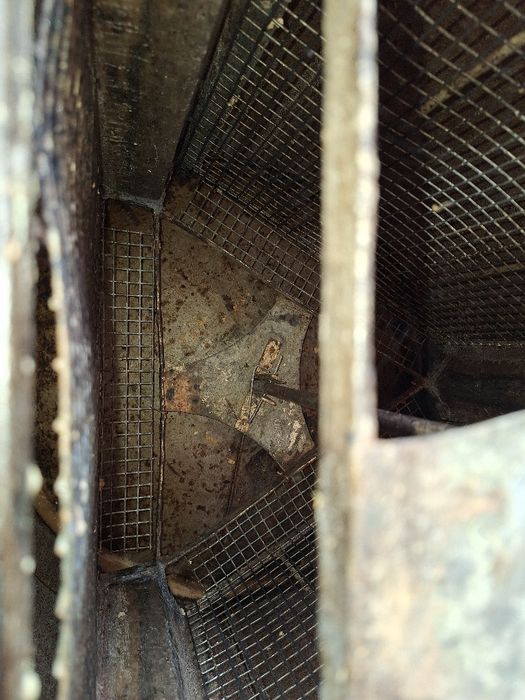 Центруфуга за вадене на мед