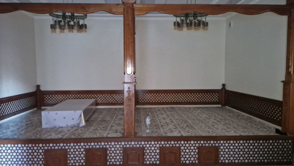 Продаётся помещение кафе Ходжейли