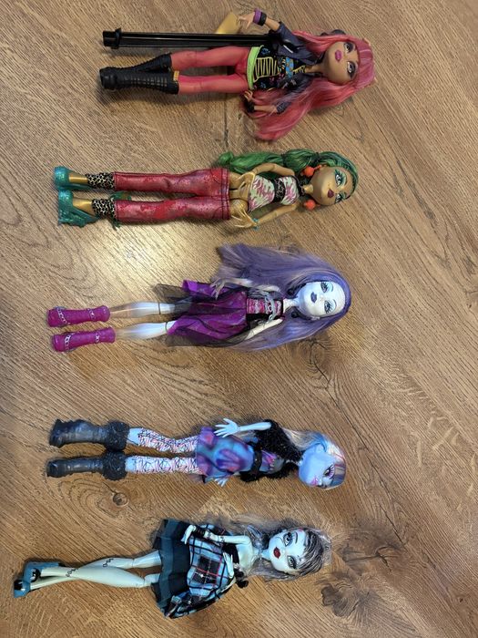 Monster high училището много кукли и музикална игра