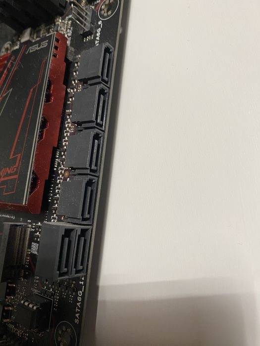 Vand kit de gaming procesor+placa de baza+cooler