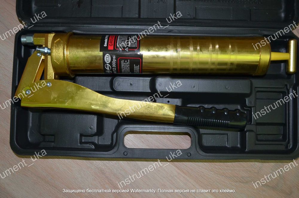 Шприц плунжерный рычажный  900мл