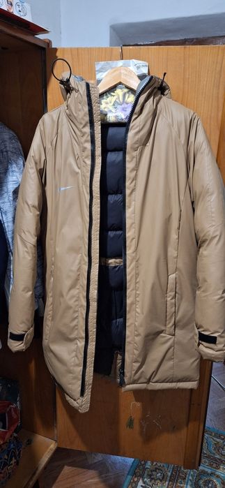Зимняя куртка nike